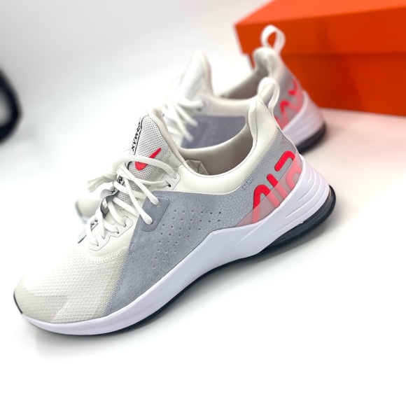 Nike Air Max Bella TR 3 ‘White Bright Crimson’ Woman’s Size 10 - Picture 1 of 4